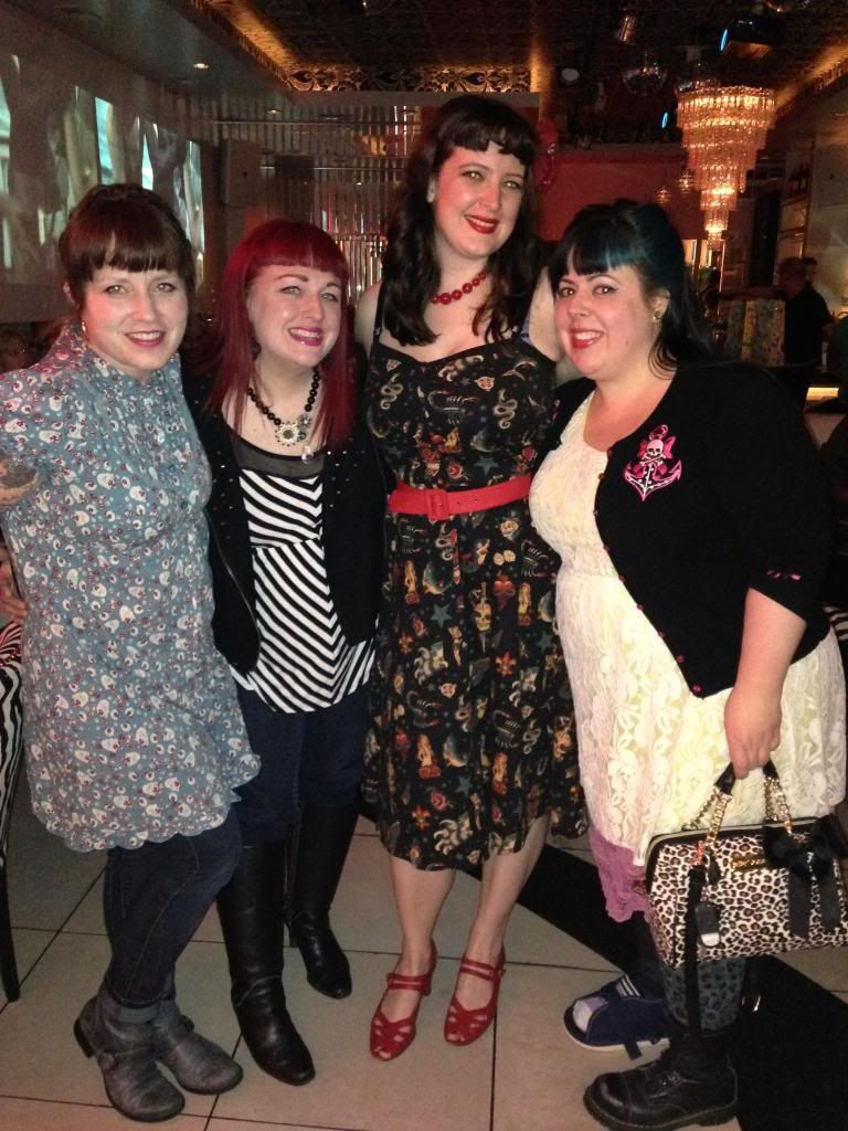 Theladies