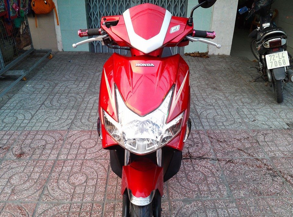 Air Blade Fi màu Đỏ Bạc , đký 2009 mới 99% như xe thùng