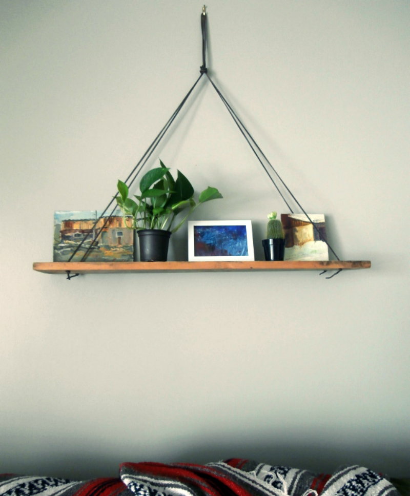 easy diy hanging shelf//a creative loaf