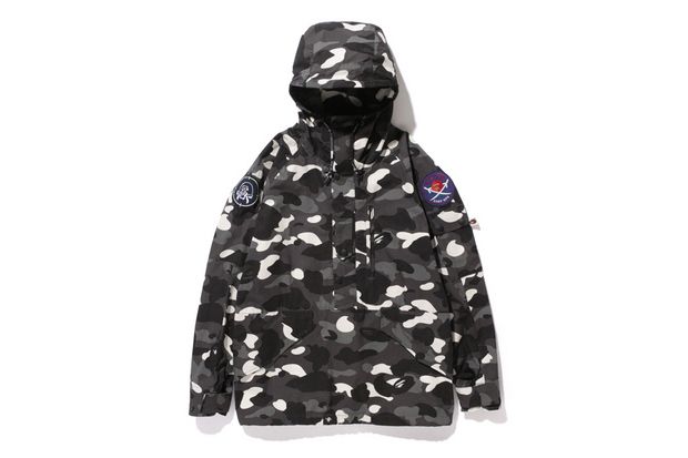  photo a-bathing-ape-2014-spring-city-camo-ecwcs-pullover-parka-1_zps32a960fa.jpg